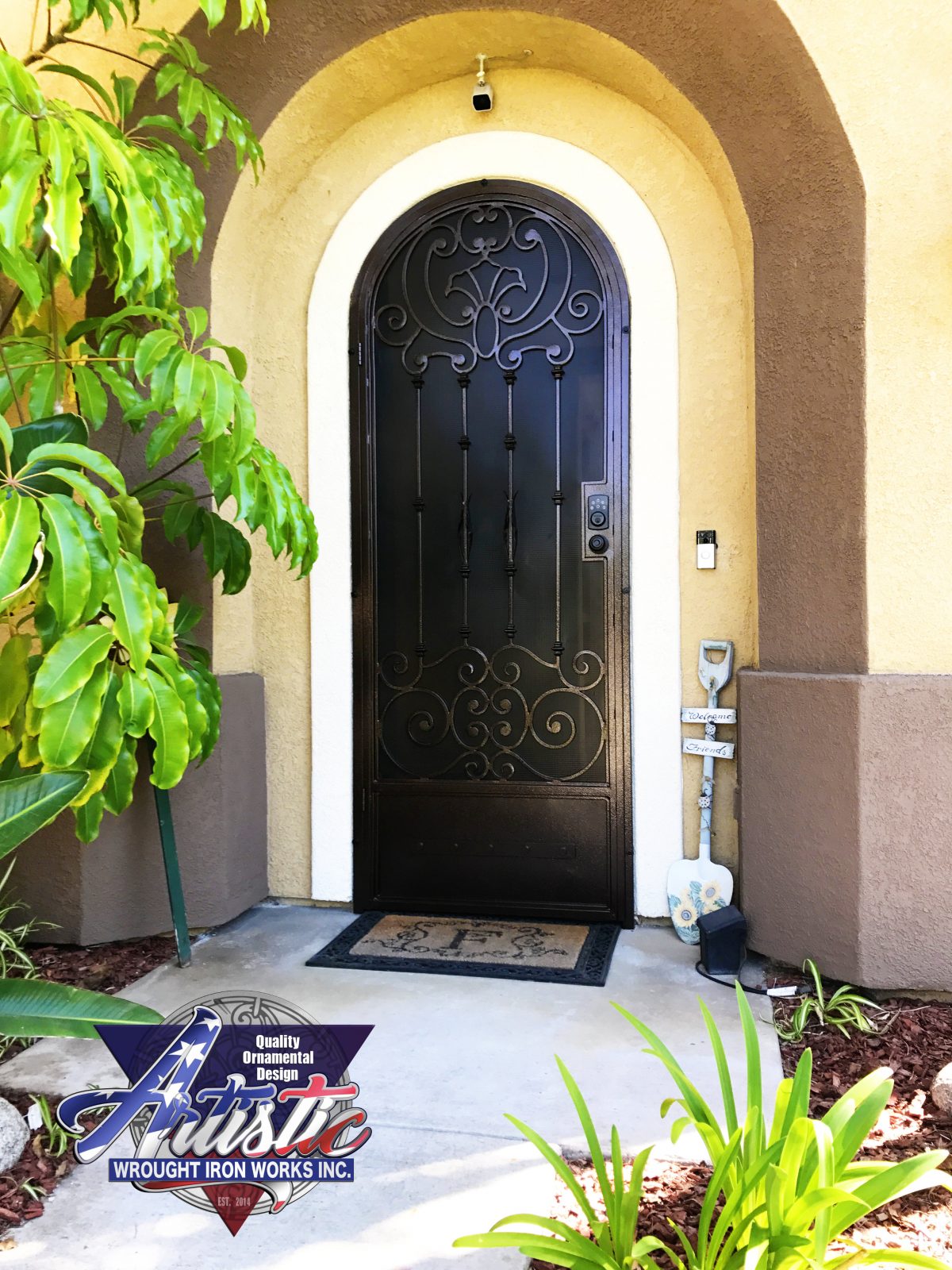 Black Iron Front Screen Door 2206 - Artistic Wrought Iron Works Inc.